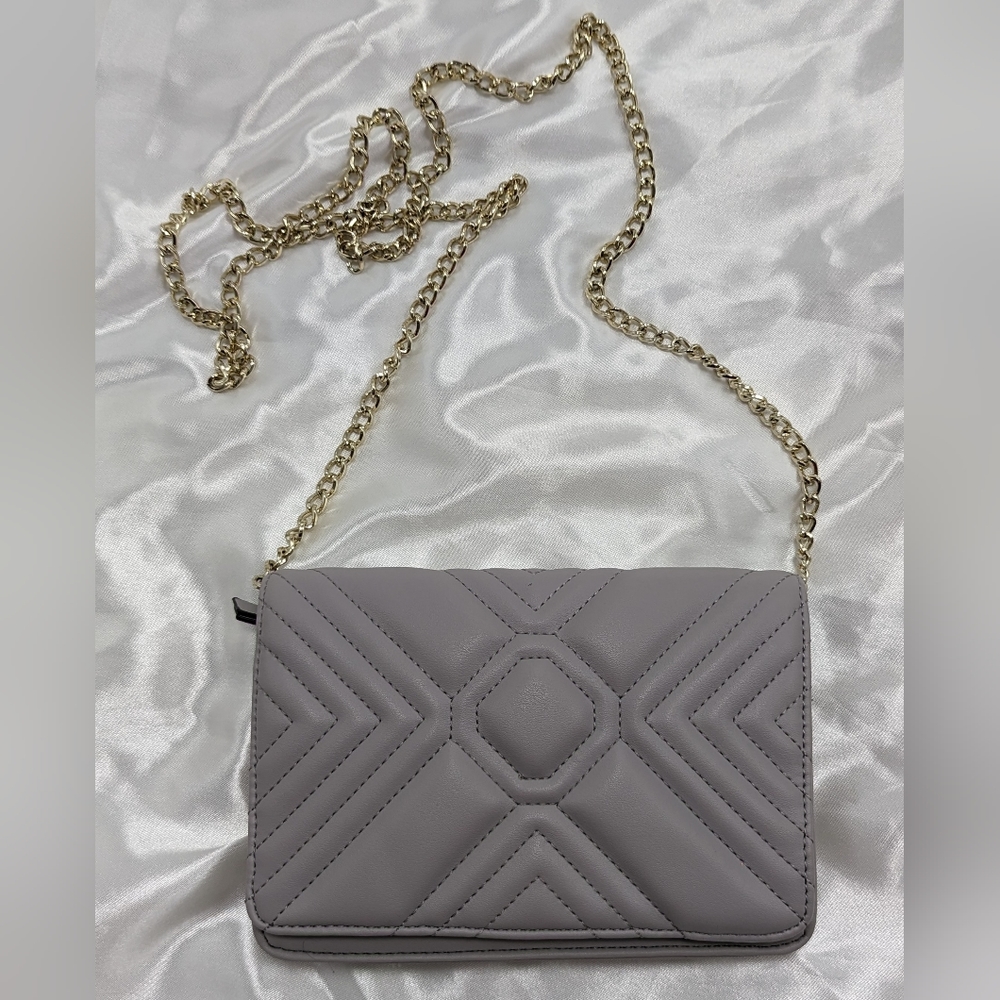 Jennifer Lopez Women's Small Gull Gray Sydney Stitched Crossbody/Clutch Wallet